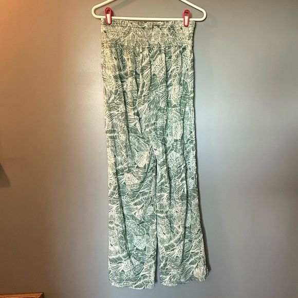 O'Neill Palm Print Viscose Lounge Pants Womens Sz M Loose Fitting & Lightweight - Picture 1 of 7